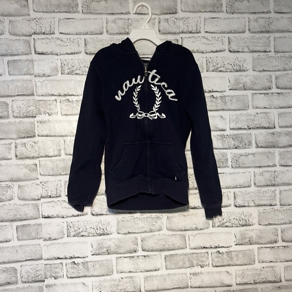 Girls Nautica sweatsuit - Picture 6 of 9